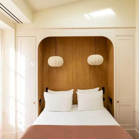Casimir 4* Paris