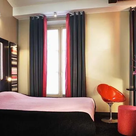 Casimir 4* Paris