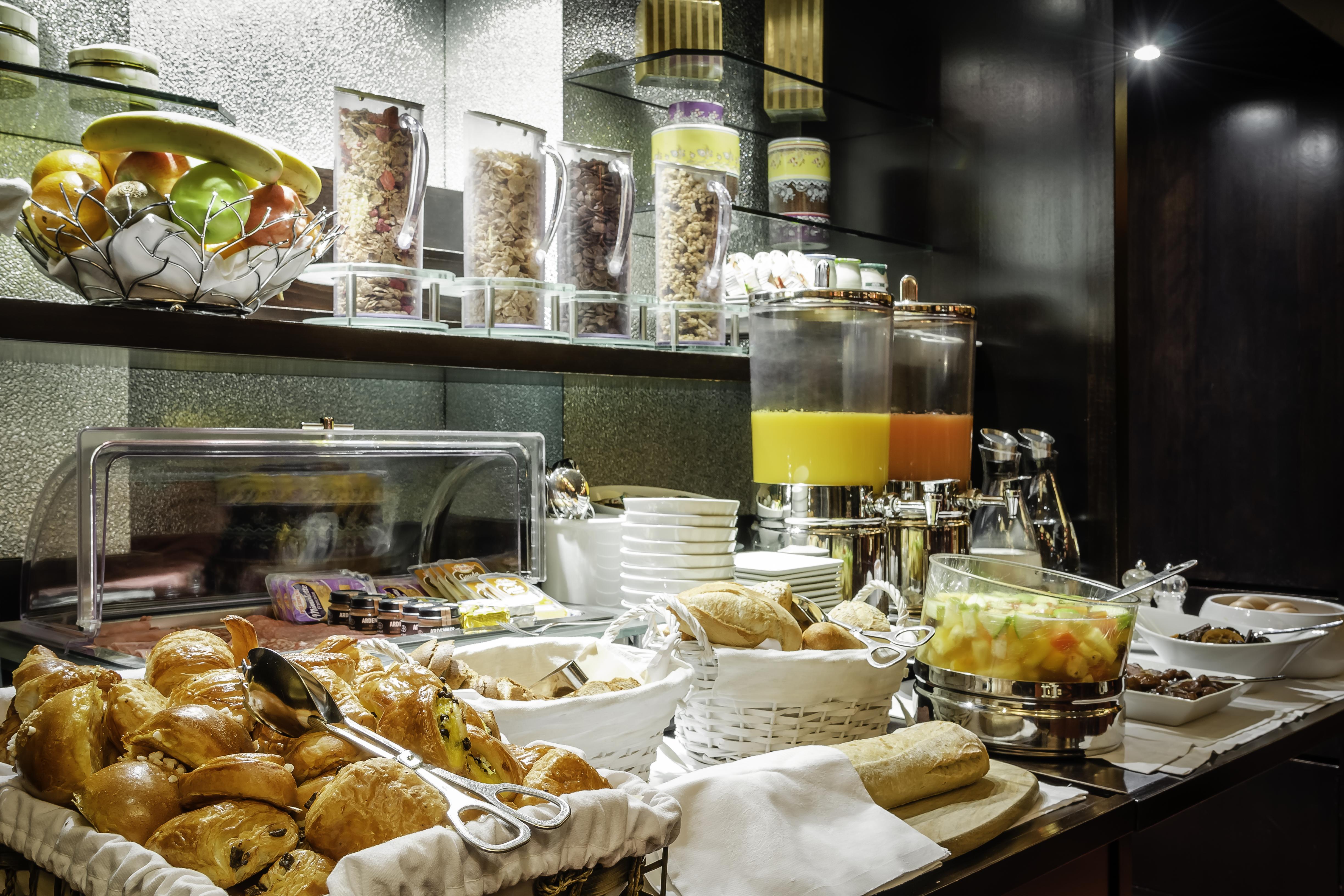 Casimir Hotel 3*