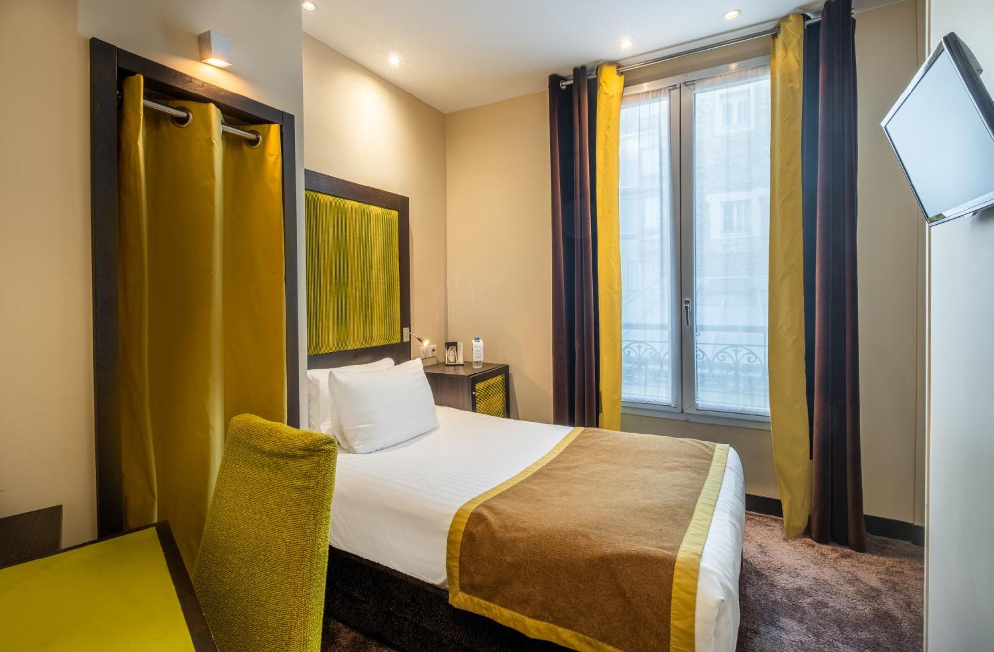 Casimir Hotel 3*