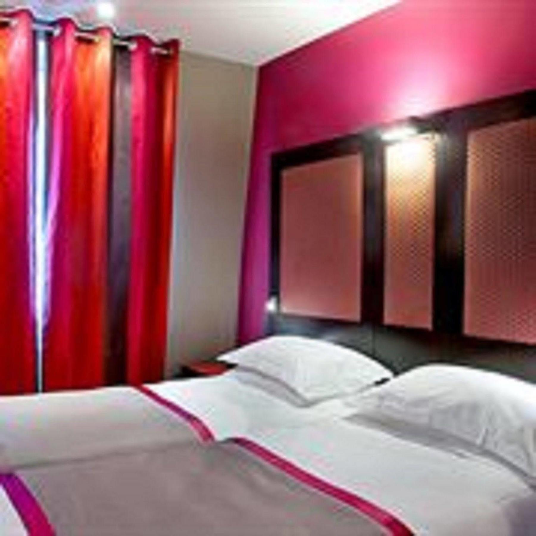 Casimir Hotel 3*