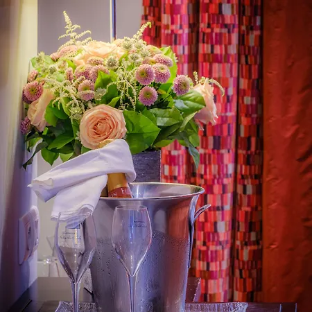 Hotel Casimir Parigi